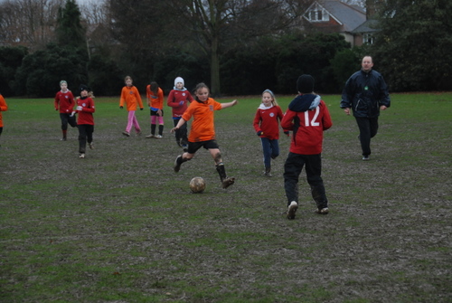 U11s Girls vs Barnes Eagles (Dec 07)